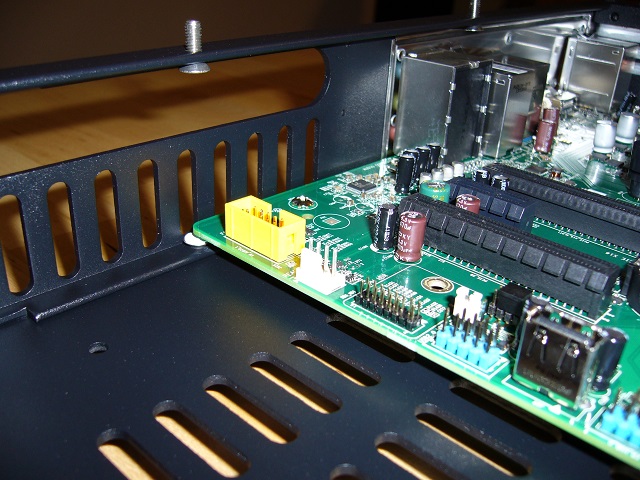 Corner Screw Insulator